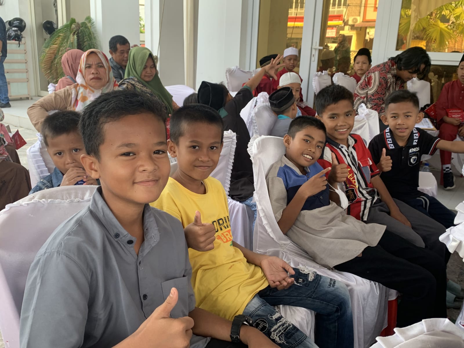 Sambut Tahun Baru 1445 H, Bandara SSK II Pekanbaru Gelar Khitanan Massal