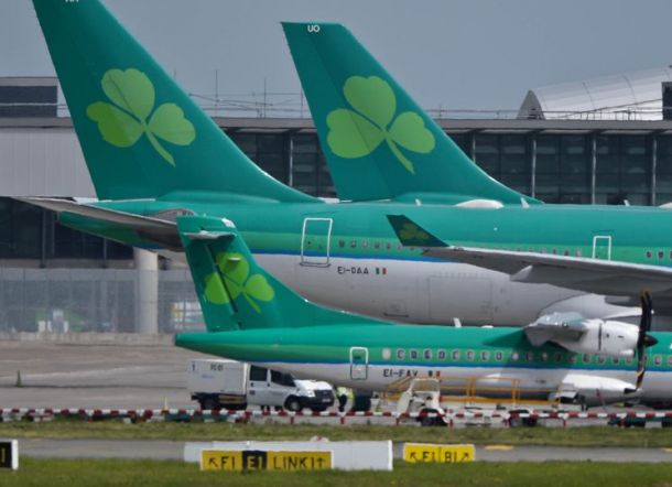 Berbohong Kena Virus Corona, Pria Ini Buat Nangis Kru Pesawat