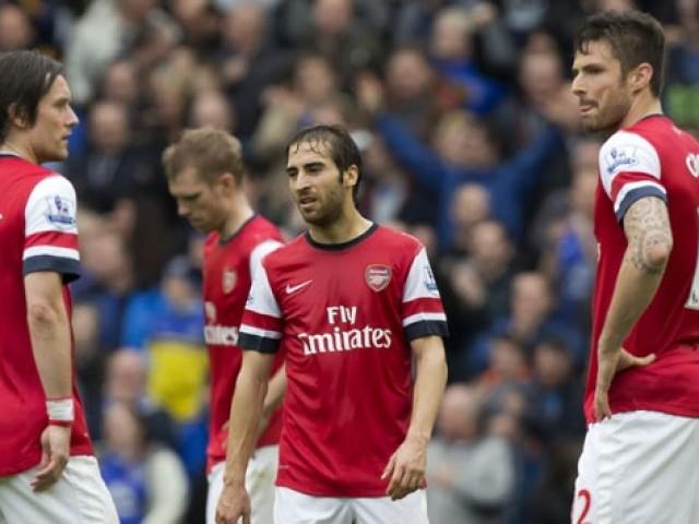 Arsenal Dibantai Everton, Fans Minta Wenger Mundur