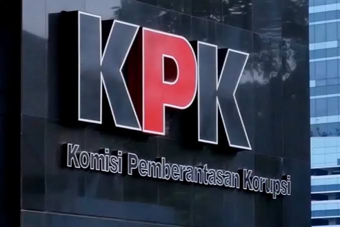 Besok, Sekda Riau akan Diperiksa KPK Terkait Istri dan Anak Pamer Kekayaan di Medsos