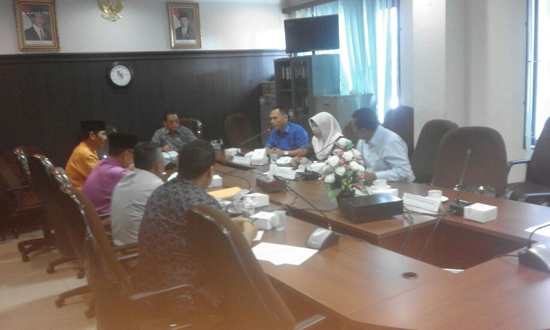 Pertanyakan Persiapan Pilgub dan Pileg, Komisi I Hearing Disdukcapil dan KPU Pekanbaru