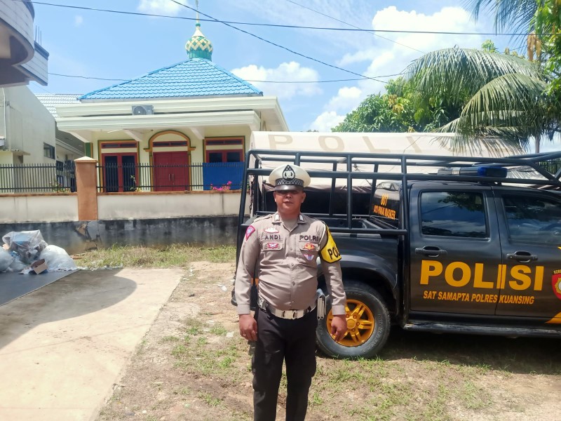 Satgas Kamseltibcarlantas Polres Kuansing Gelar Patroli di Sekitar Kantor KPU dan Bawaslu untuk Keamanan Pilkada 2024