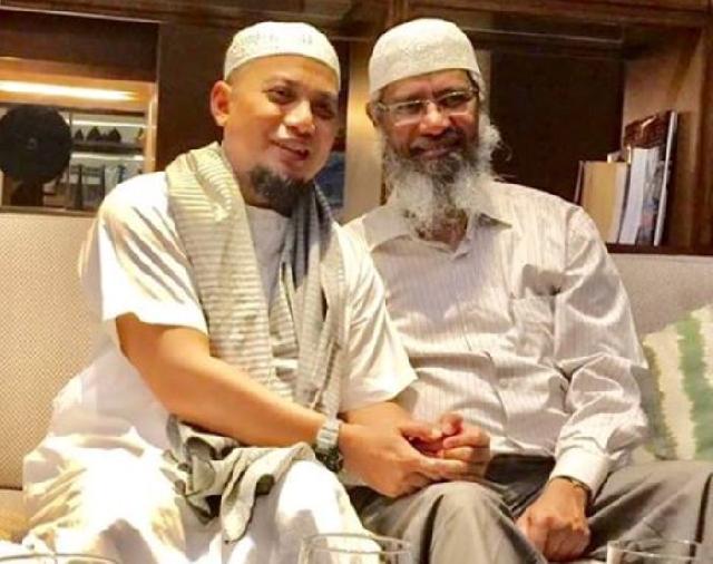 Ustaz Arifin Ilham Bertemu Ulama Kondang Zakir Naik