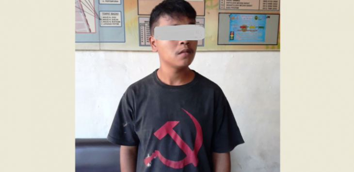 Berkaos Gambar Palu Arit, Pemuda Ini Diamankan Polisi dari Pasar Palapa