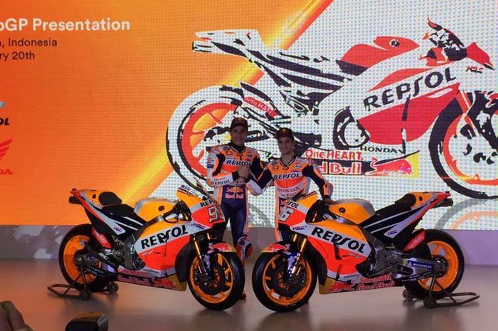 Marquez dan Pedrosa Pamerkan RC213V 2018 dari Jakarta