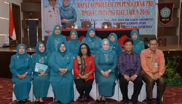 Ketua TP PKK Bengkalis Hadiri Pembukaan Rakon Tingkat Provinsi