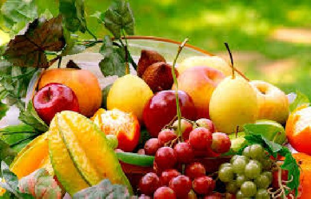 Raih tubuh langsing nan seksi dengan 6 buah ini