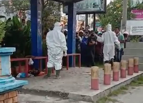 Tunawisma yang Ditemukan Pingsan di Halte Panam, Positif Corona