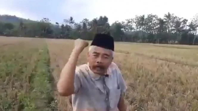 Mantan Jenderal Banser Tantang Gatot Nurmantyo dari Tengah Sawah