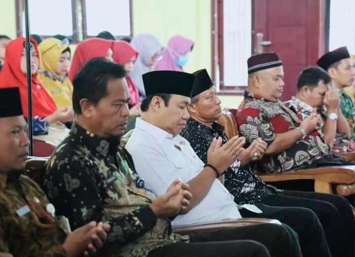 Ketua DPRD Riau Hadiri Festival Musik Akustik di Inhu