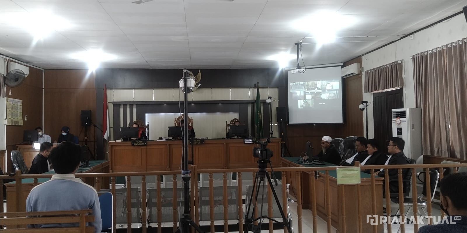 Eksepsi Bupati Kuansing Ditolak, Sidang Dilanjutkan Dengan Pembuktian