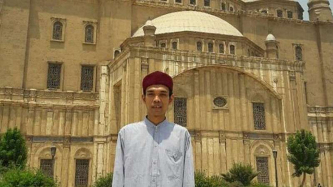 Bergetarnya Hati Ustaz Abdul Somad Saat 'Jumpa' Firaun