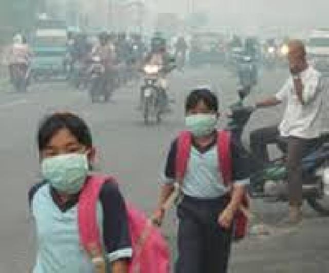 Kabut Asap Riau Jangan Sampai bikin Pelajar Bodoh