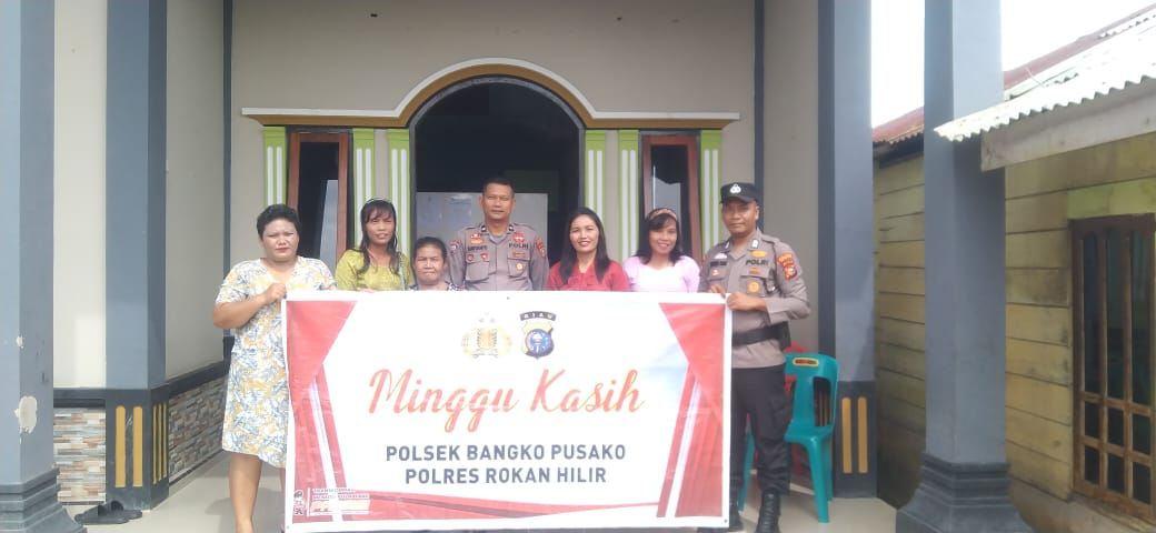 Polsek Bangko Pusako Gelar Giat Minggu Kasih
