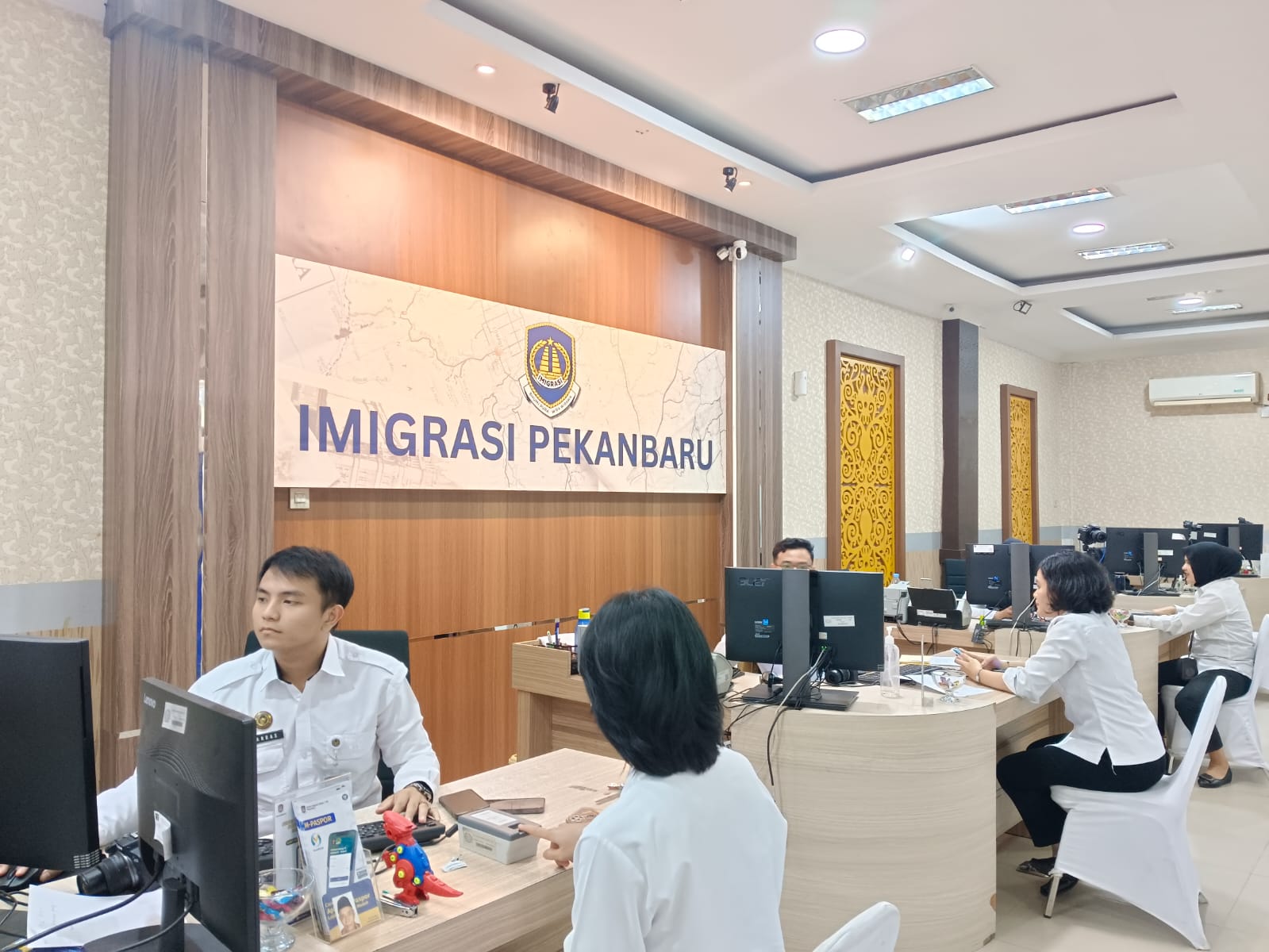 Imigrasi Pekanbaru Tutup 2025 dengan Kinerja Melesat, PNBP Tembus 144 Persen