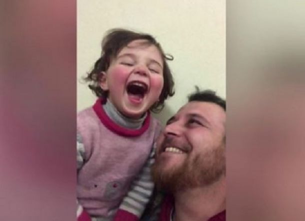 Anak 3 Tahun yang Diajarkan Tertawa saat Dengar Letusan Bom, Begini Nasibnya Sekarang