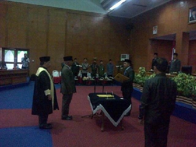 Masyuruddin Resmi Dilantik Sebagai PAW DPRD Siak