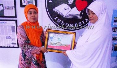 SMP Plus Arrahman Kunjungi Kantor Pusat FAM Indonesia  