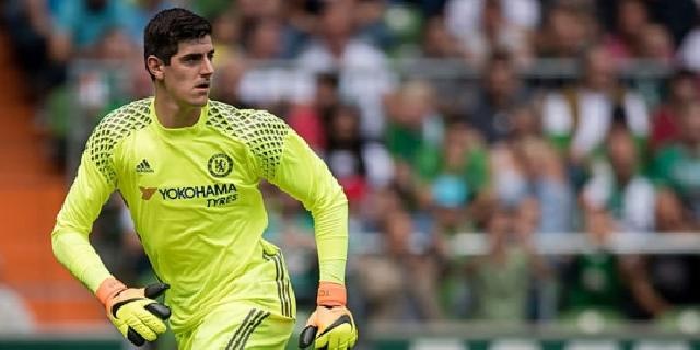 Courtois bongkar alasan Conte gunakan Formasi 3-4-3