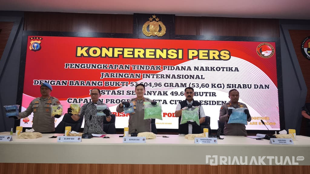 Baru Menjabat, Kombes Putu Yuda Ungkap 53,6 Kg Sabu dan Ribuan Ekstasi di Siak