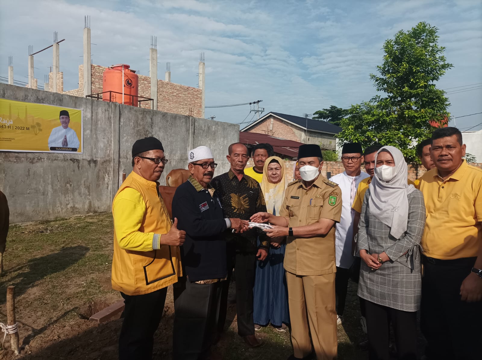 Golkar Riau Sembelih 10 Ekor Sapi Dibagi 1000 Kupon