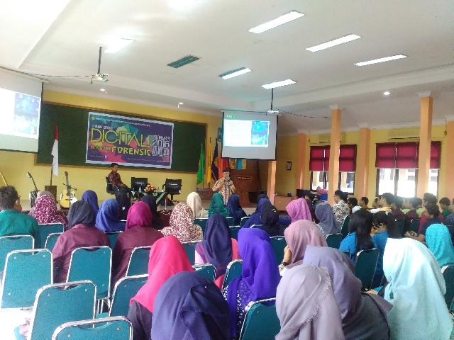 Fasilkom UMRi Hadirkan Pakar Digital Forensic Nasional