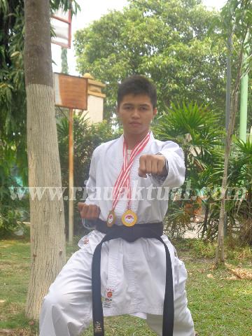 Aryo Permana Putra, Juara Umum Karate O2SN Pekanbaru
