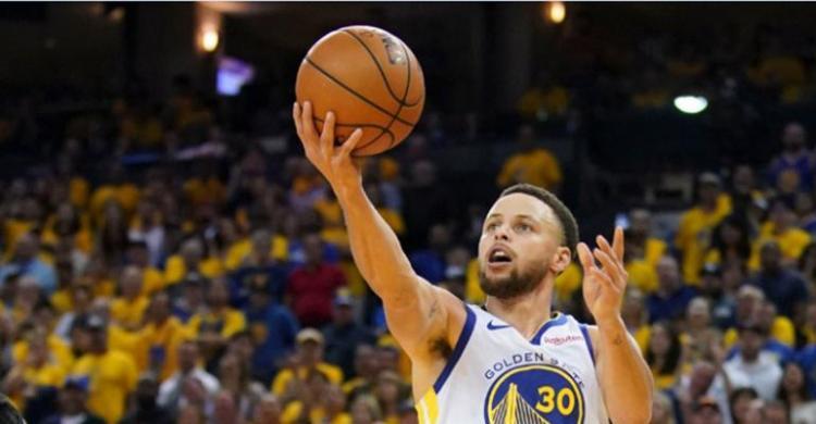 Pebasket NBA Ini Gajinya Rp 648 Miliar Per Musim