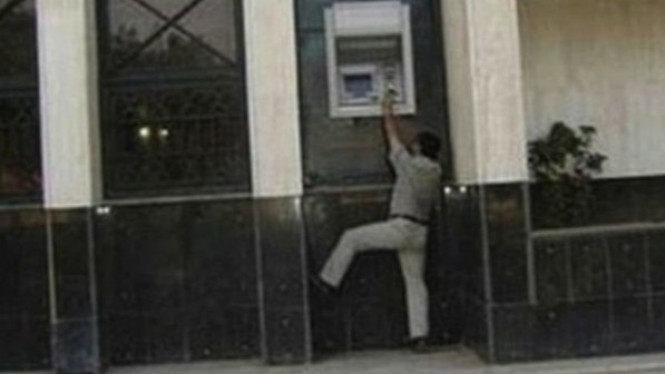 Foto-foto Bangunan 'Gagal' yang Bikin Geleng-geleng Kepala