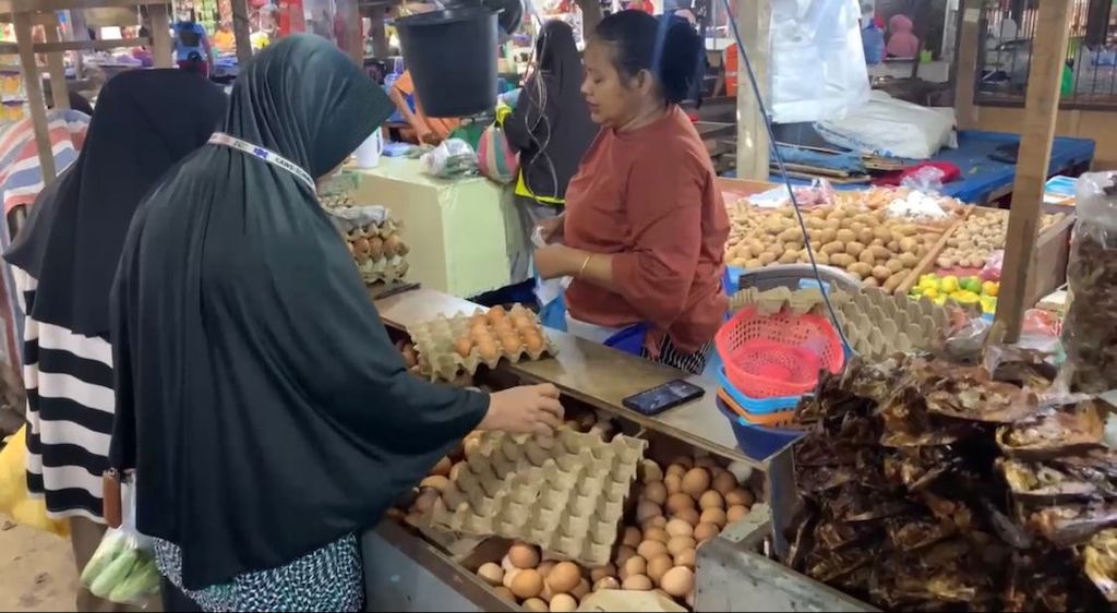 Harga Telur Ayam Naik Bertahap di Pekanbaru, Pedagang dan Konsumen Waswas