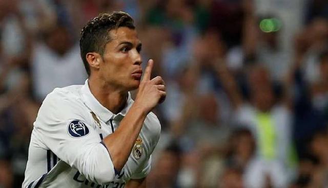 Madrid Sibuk Urus Tawaran MU, Ronaldo Temui Bos PSG