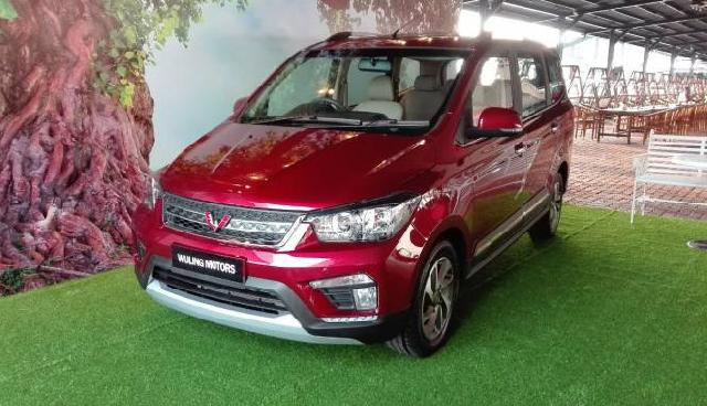 Wuling Tawarkan Harga Lebih Murah, Toyota Bergeming