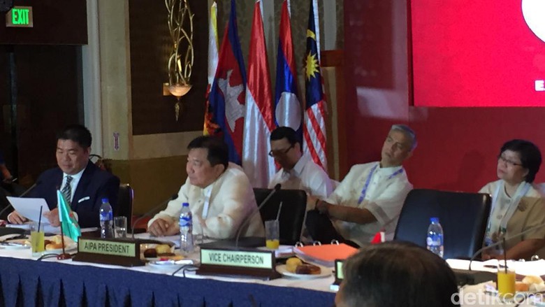 Jika Myanmar Ogah Bahas Rohingya, RI Ancam Angkat Kaki dari AIPA