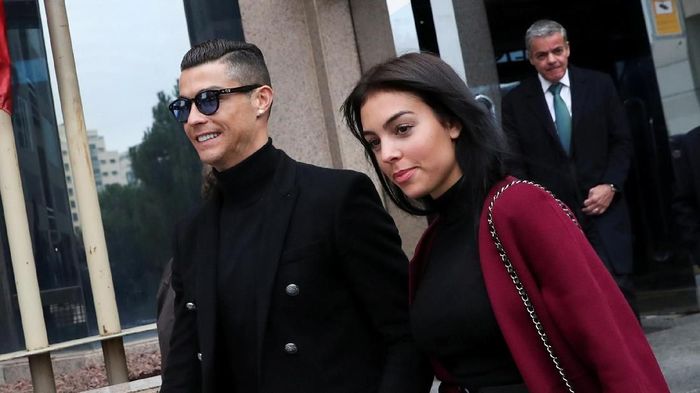 Cara 'Sultan' Ronaldo untuk Kelabui Wartawan