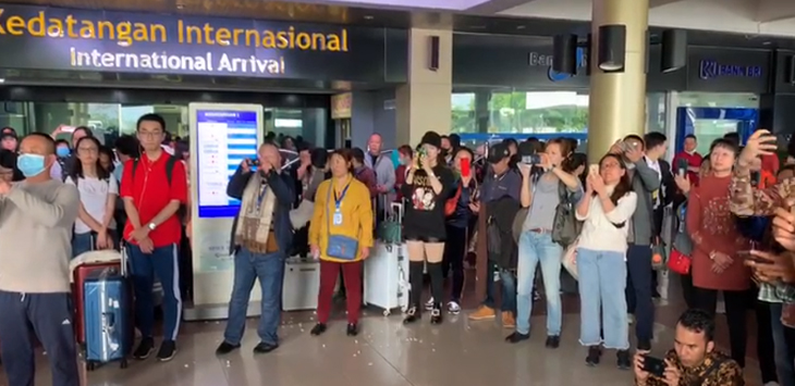 Ratusan Wisatawan China Ditolak di Sumbar, Diusir di Tanjung Mutiara