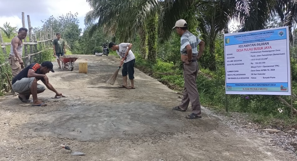 Pj Kepala Desa Pulau Busuk Jaya Bantah Tuduhan Tidak Pasang Papan Informasi Kegiatan