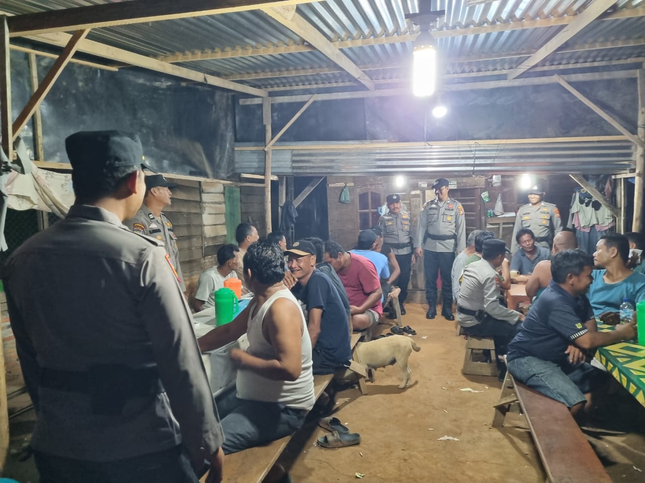 Ciptakan Kondisi Aman, Polsek Bangko Pusako Gelar Patroli Malam di Titik Rawan