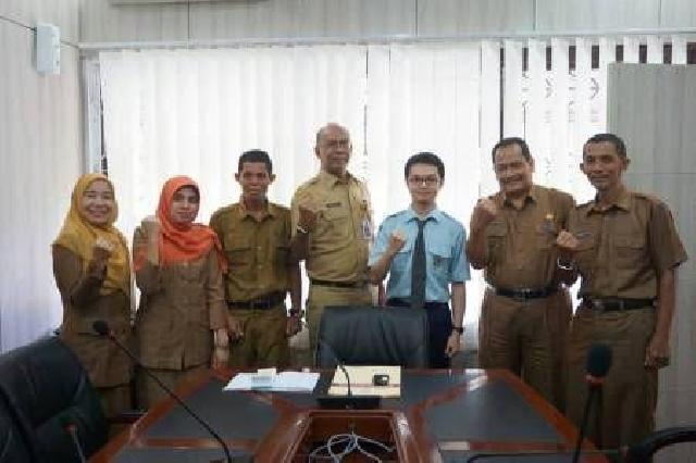 Wakil Indonesia dari Riau di ICHO, Berkunjung ke Disdik Riau