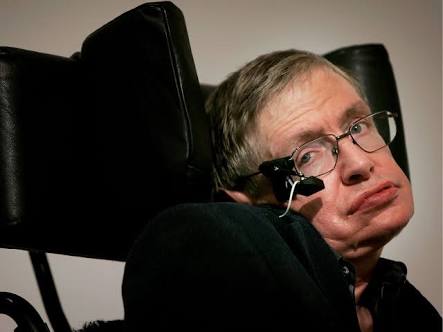 Stephen Hawking: AI Bisa Menghancurkan Peradaban Manusia