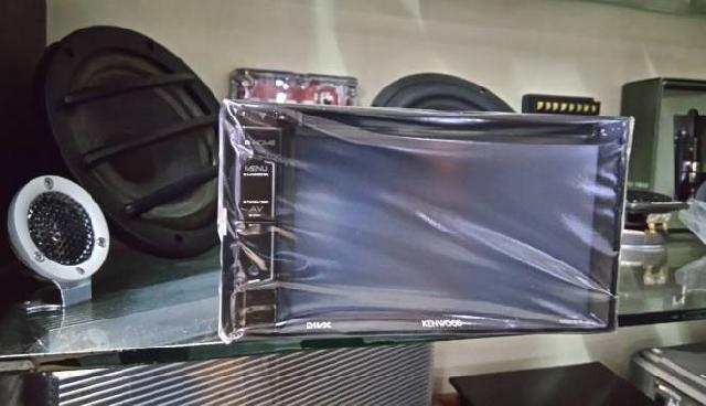 Head Unit Baru Buatan Tiongkok atau Bekas tapi Bermerek?