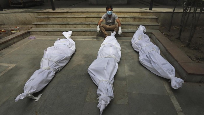 Puluhan Jenazah Terdampar di Sungai Gangga India, Diduga Korban COVID-19