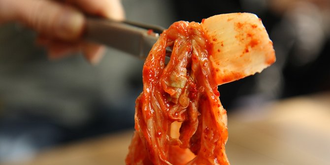 Ini 7 Manfaat Sehat Tak Terduga yang Bisa Diperoleh dari Konsumsi Kimchi