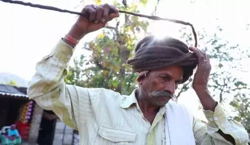 Mengaku Diperintah Dewa, Pria Rapunzel Tak Potong Rambut Selama 50 Tahun