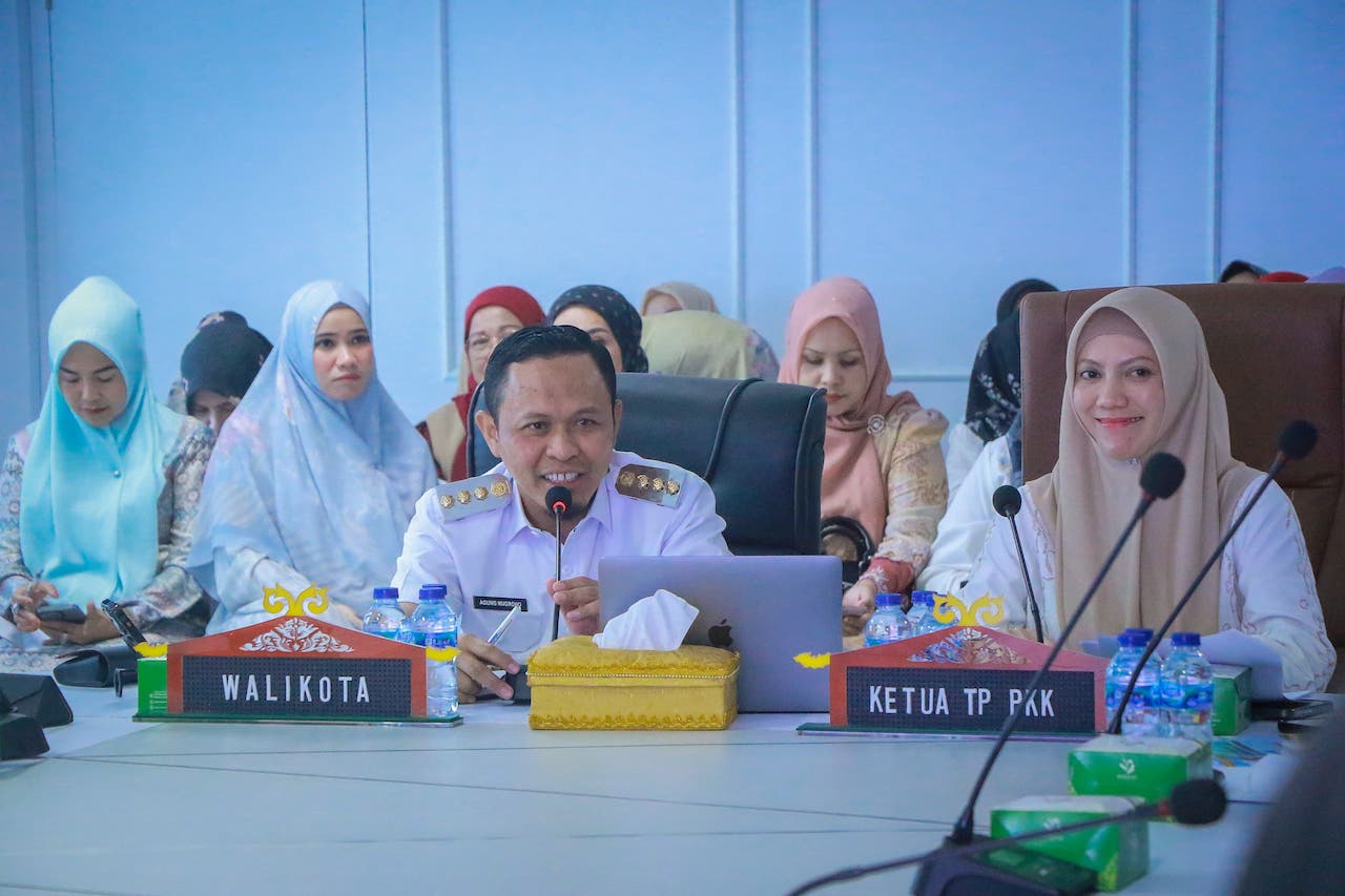 Wali Kota Pekanbaru Pastikan Tidak Ada PHK THL, Fokus Pulihkan Ekonomi