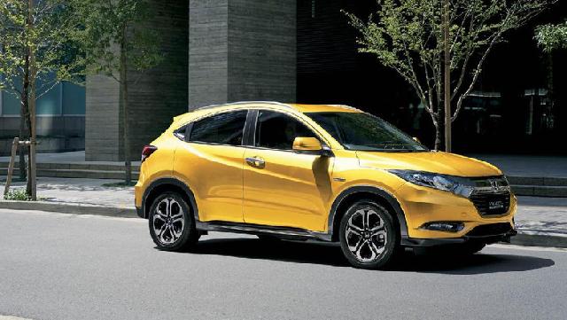 Berapa Gaji Minimum Warga Singapura yang Disarankan buat Beli Mobil