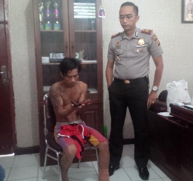 Melawan Saat Ditangkap, Polsek Bangko Dor Pelaku Pencurian