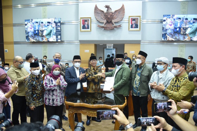 DPR-Kemenag Sepakati Biaya Haji Rp39Juta