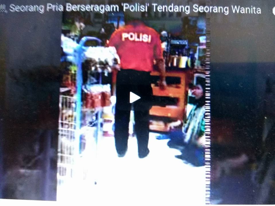 Heboh ! Ini Kronologis Video Oknum Polisi Hajar Seorang Ibu dan Anak di Mini Market