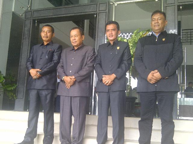 Sahril Resmi Jabat Pimpinan DPRD Pekanbaru