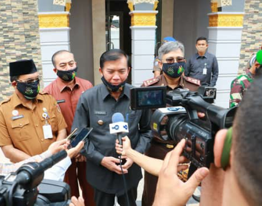 Sebaran Wabah Terus Memburuk, Walikota Pekanbaru Pastikan tak Ada PSBB